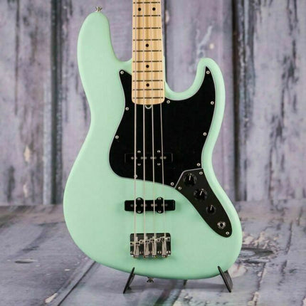 Fender American Performer Jazz Bass Guitar, Maple Fretboard with Bag - Satin Seafoam Green