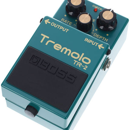 Boss TR-2 Tremolo Guitar Effects Pedal (TR2)