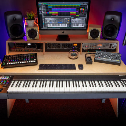 Roland A-88 MKII 88-key Keyboard Controller (A88/A 88/A88MKII)