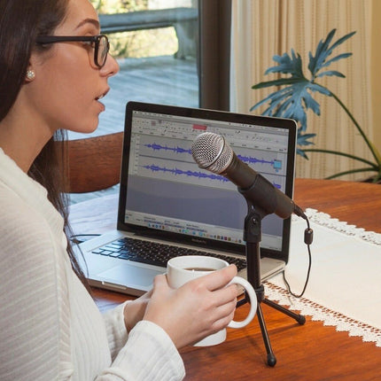 Samson Q2U Recording and Podcasting Pack USB/XLR Dynamic Microphone with Accessories (Q 2 U/Q-2-U)