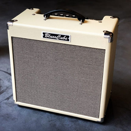 Roland Blues Cube Artist - 85 Watt, 2x12 Inch Combo Guitar Amplifier (BC-ART212B/ART212B)