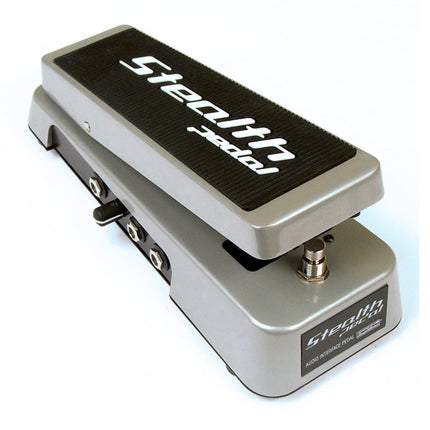 IK Multimedia Stealth Pedal Mobile Guitar Interface