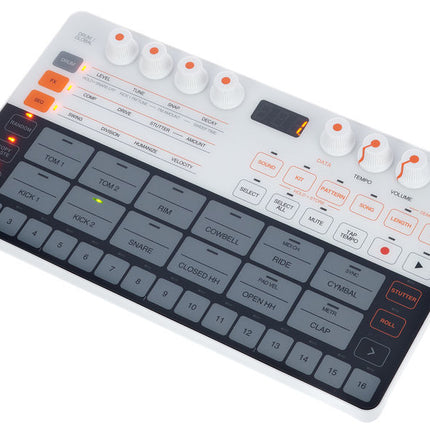 IK Multimedia UNO Drum - Analog / PCM Drum Machine