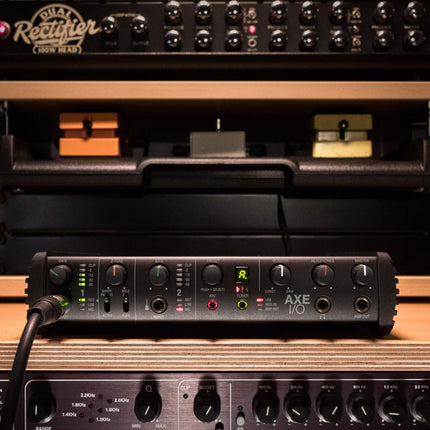 IK Multimedia AXE I/O - USB Audio Interface