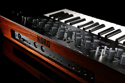 Korg Minilogue XD 4-voice Analog Synthesizer Module (Minilogue-XD-Module/MinilogueXD)