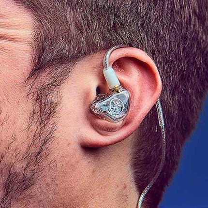 Mackie MP-320 Dynamic Triple-driver Professional In-Ear Monitors (MP320/MP 320)