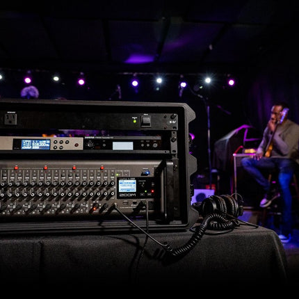 Zoom LiveTrak L20R - 20 Channel Rackmount Digital Mixer / Recorder (L-20R/ L 20R/ L 20/L20)
