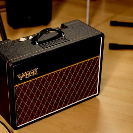 Vox AC10C1 10 Watt 1x10 1 Channel Combo Guitar Amp Amplifier With 2 Band EQ (AC 10 C1/AC-10-C1)