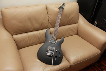 Ibanez S520 Solid Body Electric Guitar - Weathered Black (S520-WK)