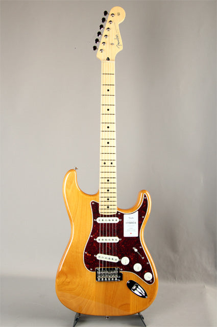 Fender Japan Hybrid II Stratocaster Electric Guitar, Maple Fretboard with Gig Bag - Vintage Natural
