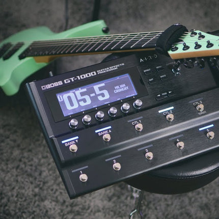 Boss GT-1000 Mulit-Effects Guitar Pedal with Adapter (GT1000)