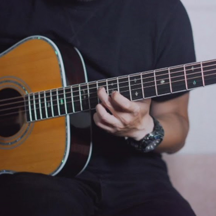 Enya T10S-D 41" Tribute Series Sitka Spruce Solid Top Dreadnought Acoustic Guitar With Hardcase (T10S D/T10SD)