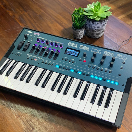 Korg Opsix Altered FM Synthesizer (OP SIX)