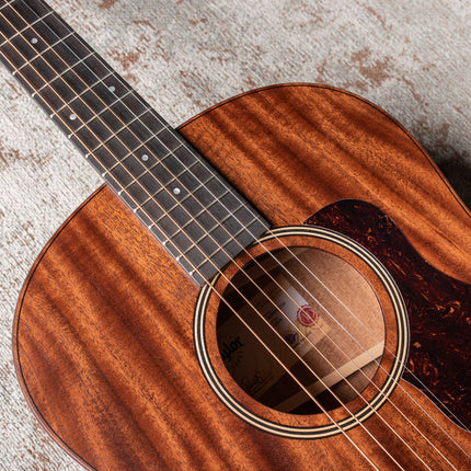 Taylor American Dream AD27e Flametop Grand Pacific Maple Acoustic Guitar w/AeroCase, Natural ( AD 27E / AD-27E )