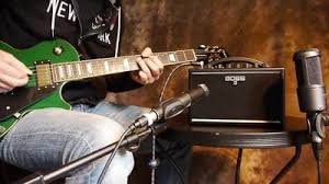 Boss Katana-Mini - 7 watt Combo Guitar Amplifier (Katana Mini)