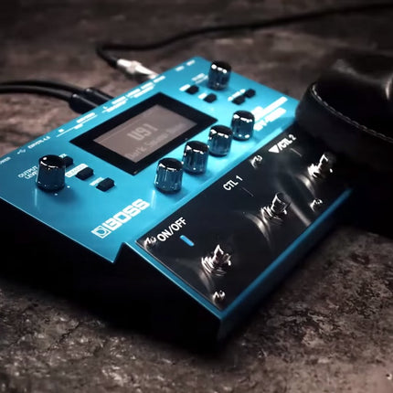 Boss SY-300 Advanced Guitar Synth Pedal with Adapter (SY300)