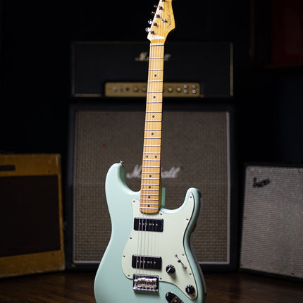 Fender Noventa Stratocaster Electric Guitar, Maple Fretboard - Surf Green