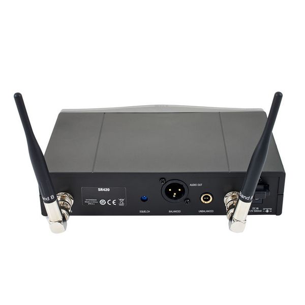 AKG WMS420 Vocal Set Professional Wireless Microphone System, Handheld Mic (WMS-420/WMS 420)