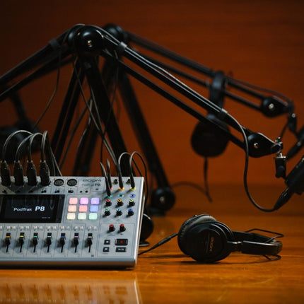 Zoom Podtrak P8 8 Channel Podcasting Mixer Production Mixer And USB Audio Interface With Phantom Power (P 8/P-8)