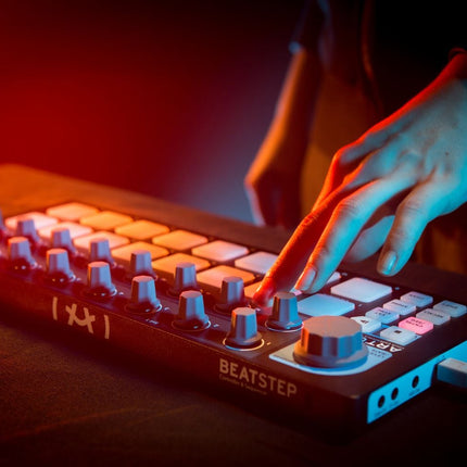 Arturia Beatstep MIDI Controller and Step Sequencer - Black Edition