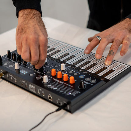 Arturia Microfreak Hybrid Synthesizer