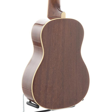 Fender Zuma Classic Concert Ukulele, Walnut Fretboard - Candy Apple Red