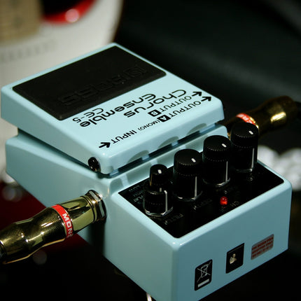 Boss CE-5 Stereo Chorus Ensemble Guitar Effect Pedal (CE5 CE 5)