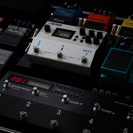Boss DD-500 Digital Delay Effect Pedal (DD500 DD 500)