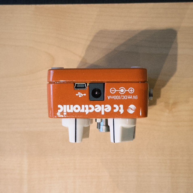DISPLAY - TC Electronic Shaker Vibrato Guitar Effects Pedal
