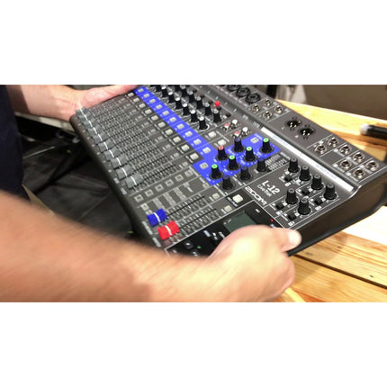 Zoom LiveTrak L-12 - LiveTrak Digital Mixer MULTITRACK RECORDER (L12/L 12)