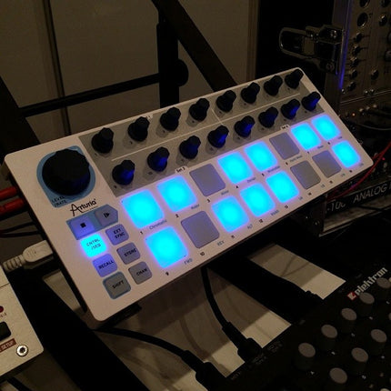 Arturia Beatstep MIDI Controller and Step Sequencer - White Edition