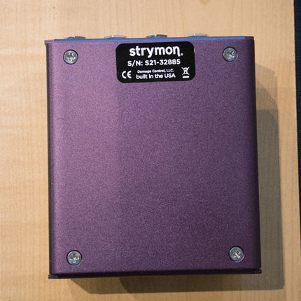 DISPLAY - Strymon Zelzah Multidimensional Phaser