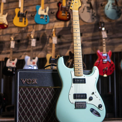 Fender Noventa Stratocaster Electric Guitar, Maple Fretboard - Daphne Blue