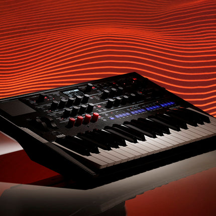 Korg Modwave Wavetable Synthesizer