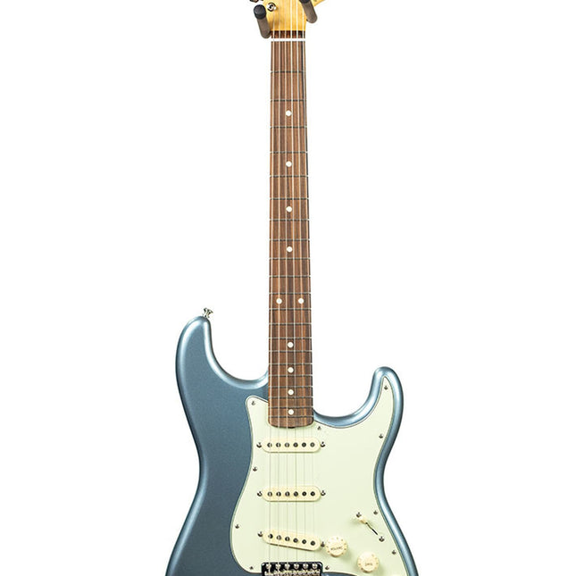 Fender Vintera 60s Stratocaster Electric Guitar, Pau Ferro Fretboard with Bag - Ice Blue Metallic