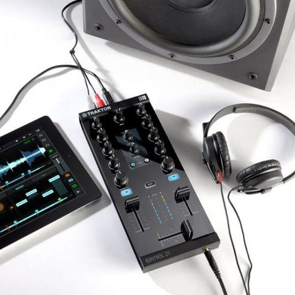 Native Instruments Traktor Kontrol Z1 DJ Mix Controller