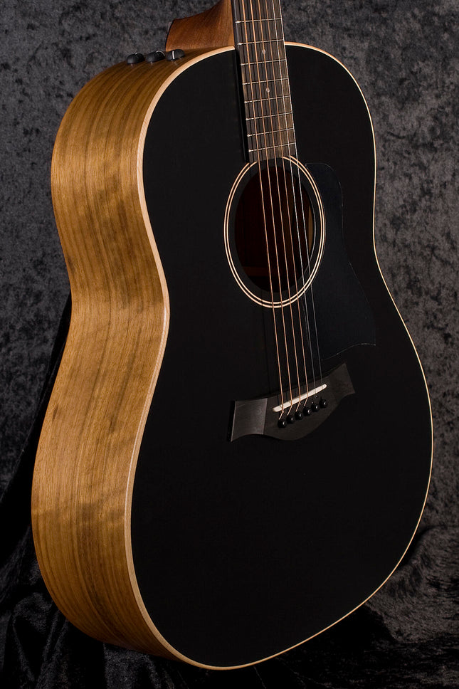 Taylor American Dream AD17e Pacific Acoustic Guitar w/AeroCase, Blacktop ( AD 17E / AD-17E )