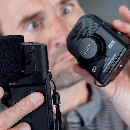 Zoom Q2n-4K - Handy Video Recorder (Q2N4K/Q2N)