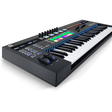 Novation 61SL Mk III - Keyboard Controller with Sequencer (61-SL/MKIII)