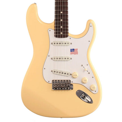 Fender Artist Yngwie Malmsteen Stratocaster Guitar, Scalloped Rosewood Fretboard with Hardshell Case - Vintage White