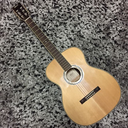 Cort L500-O - Acoustic Guitar with Gig Bag - Natural Glossy (L500 O/L500O)
