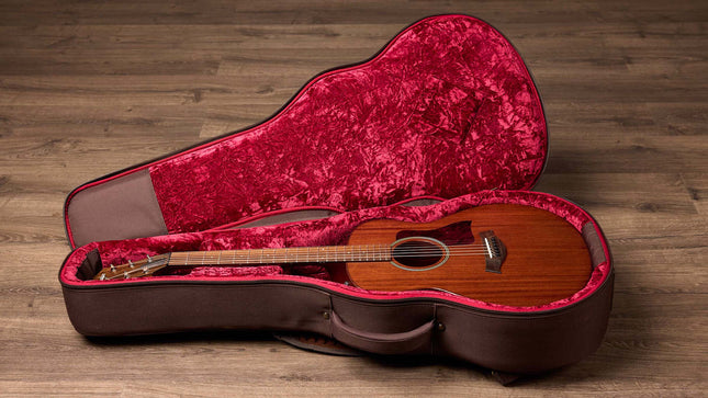 Taylor GTe Mahogany Grand Theater Acoustic Guitar w/Aerocase, Natural