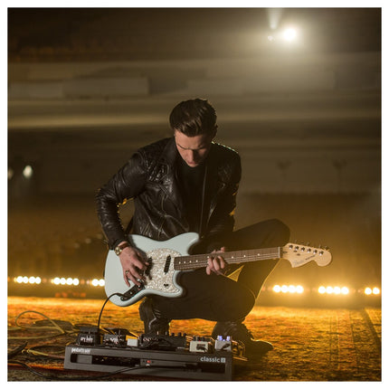 Fender American Performer Mustang Electric Guitar, Rosewood Fretboard with Bag - Satin Sonic Blue