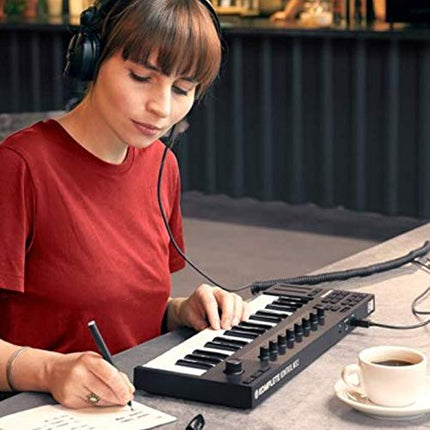 Native Instruments Komplete Kontrol M32 Micro Keyboard (M-32/M 32)