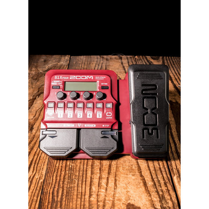 Zoom B1X FOUR Bass Multi-effects Processor with Expression Pedal (B1XFOUR/B1X-FOUR) Replacing B1xon
