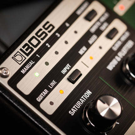 Boss RE-202 Space Echo Digital Delay Pedal (RE202 / RE 202)