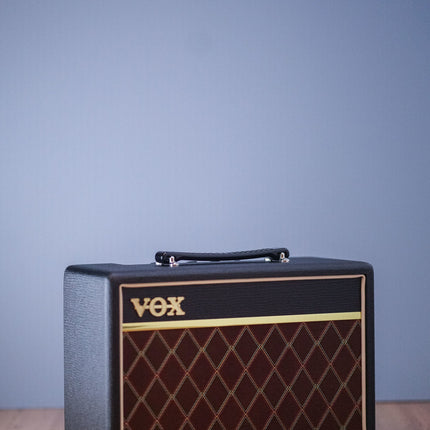 Vox Pathfinder 10 - 10 watt Guitar Combo Amplifier, Classic (Pathfinder10/Pathfinder-10)