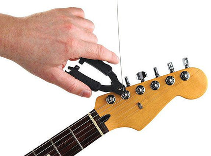 D'Addario DP0002 Planet Waves Pro Winder - Winder and Cutter For Guitar String - Black (DAddario)