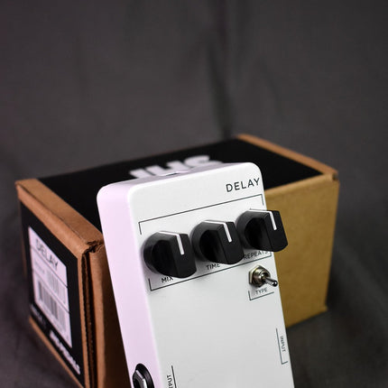 JHS 3 Series Delay Guitar Effects Pedal