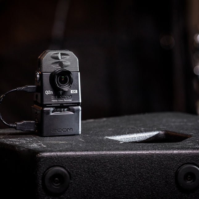 Zoom Q2n-4K - Handy Video Recorder (Q2N4K/Q2N)